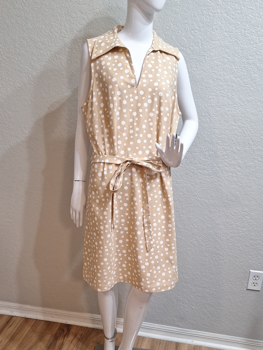 Signature By Robbie Bee Linen Blend Dress